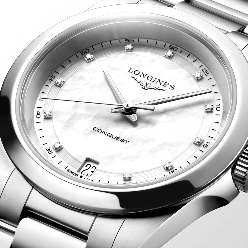 Conquest 30mm Mother of Pearl Diamond Set Dial Ladies Bracelet Watch