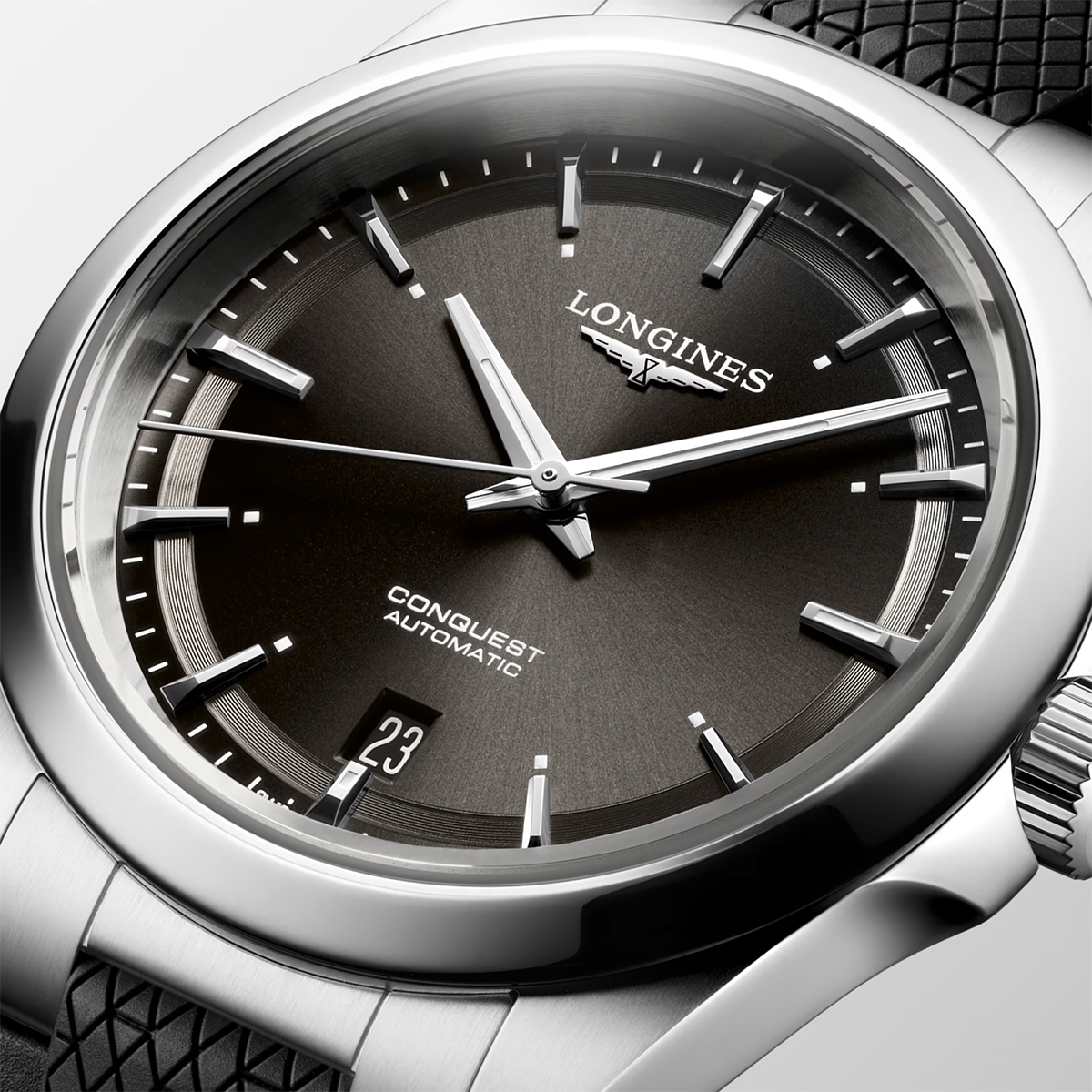 Conquest 38mm Black Dial Automatic Rubber Strap Watch