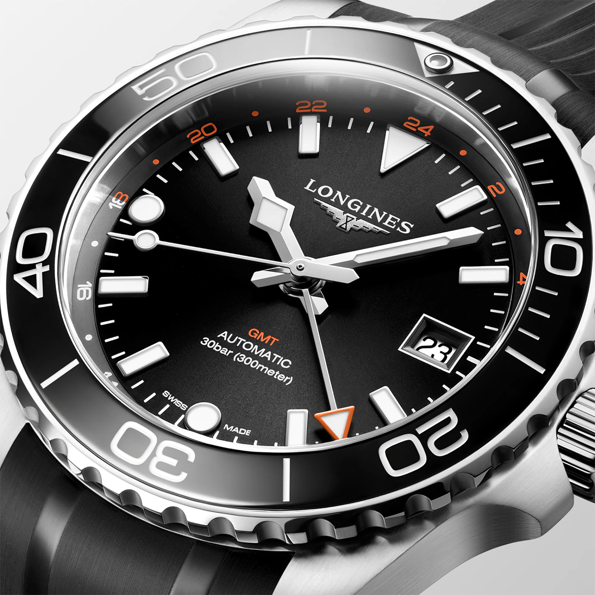 HydroConquest GMT 41mm Black Dial Automatic Strap Watch