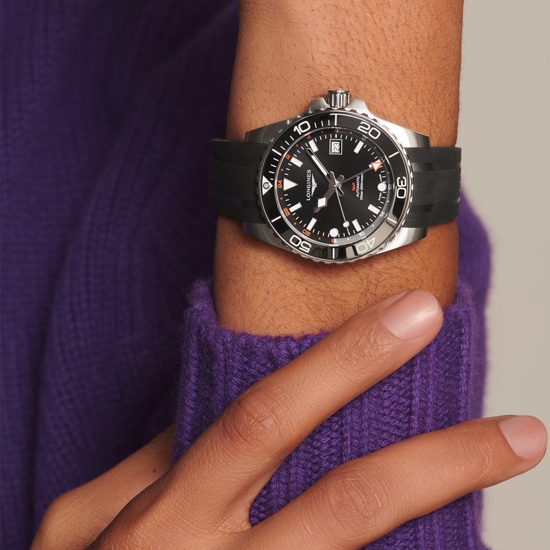 HydroConquest GMT 41mm Black Dial Automatic Strap Watch