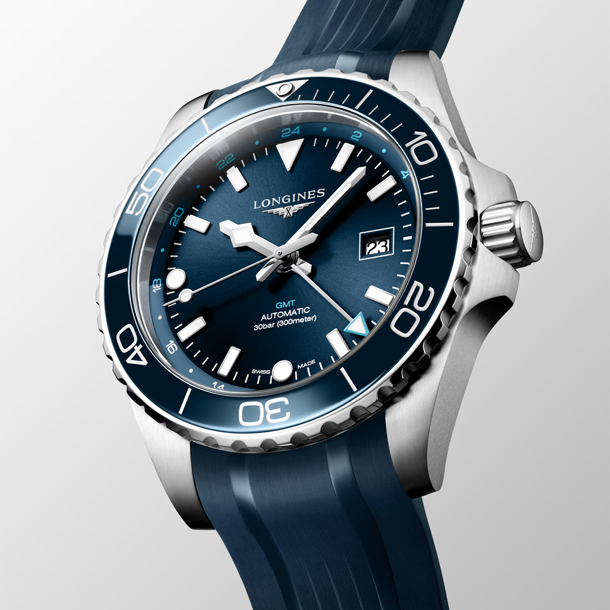 HydroConquest GMT 43mm Blue Dial Automatic Strap Watch