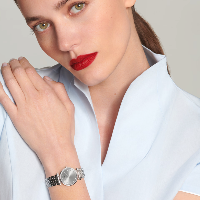 La Grande Classique 24mm Silver Diamond Dial Bracelet Watch