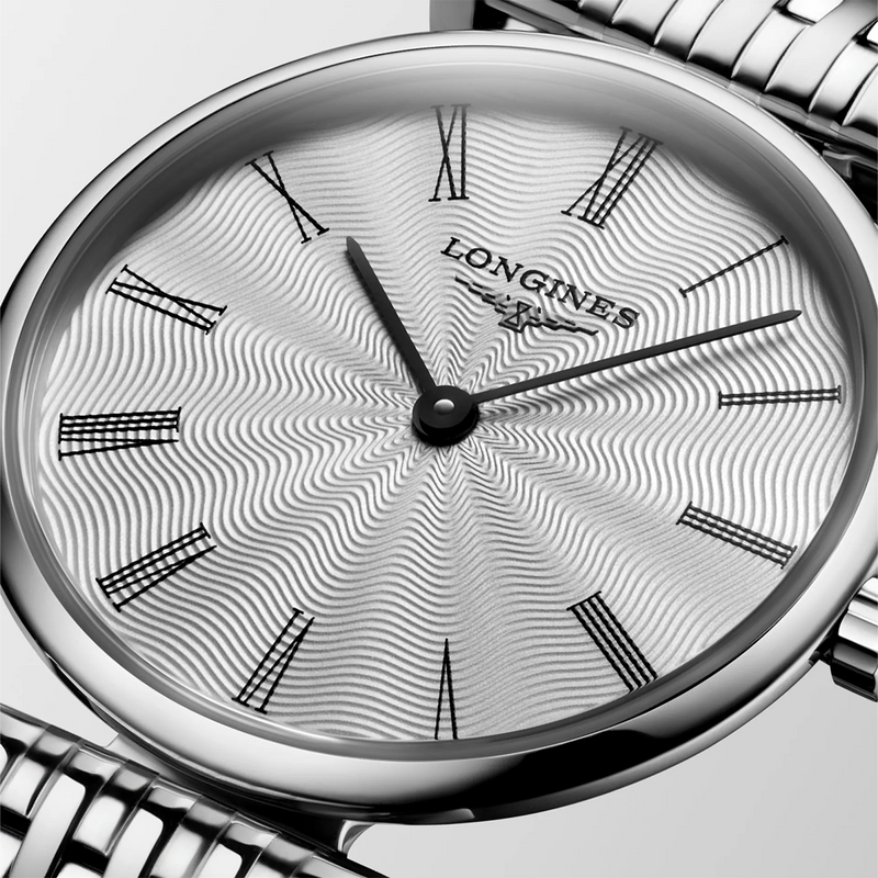 La Grande Classique 24mm Silver Dial Steel Bracelet Ladies Watch