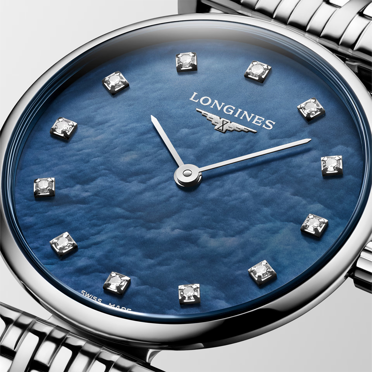 La Grande Classique 24mm Blue Mother of Pearl Diamond Set Watch
