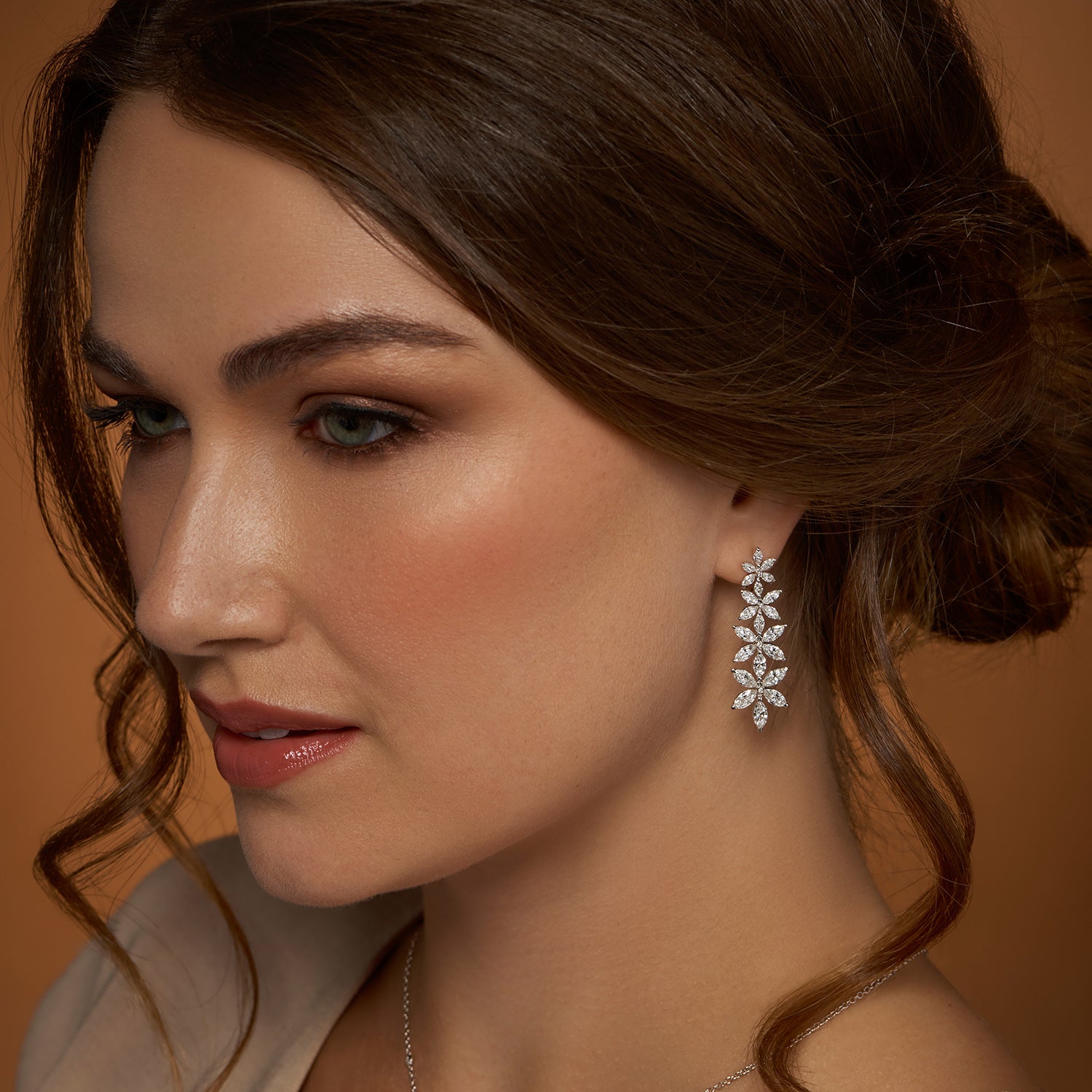 18ct White Gold Marquise Cut Diamond Graduating Flower Drop Earrings