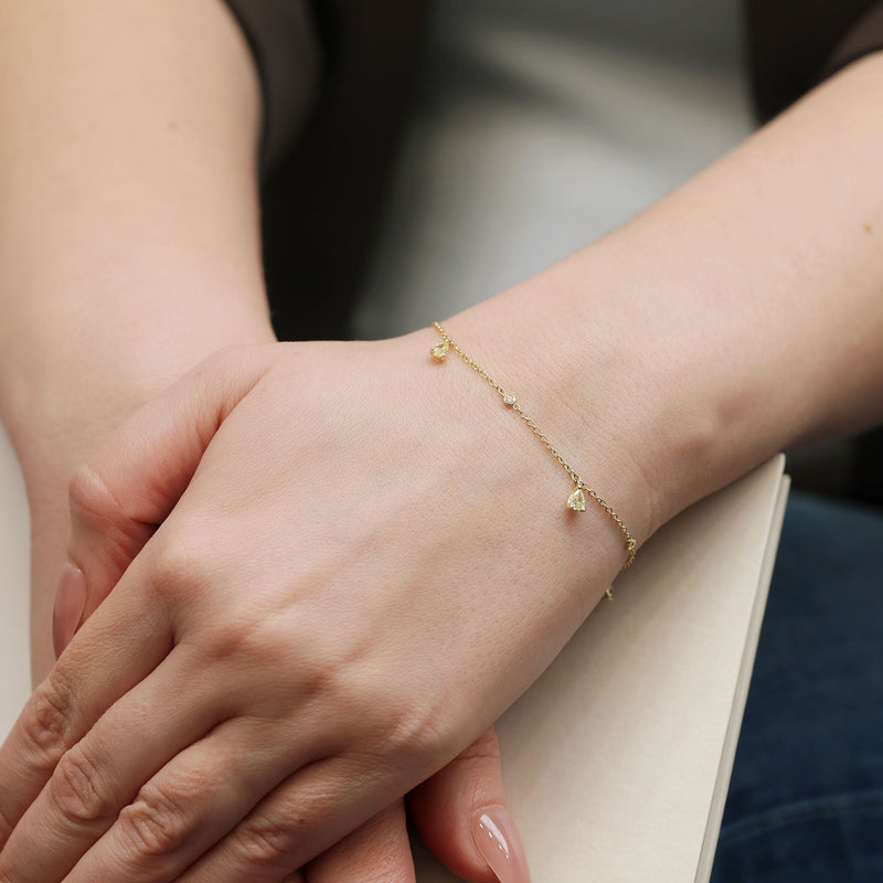 Berry's 18ct Yellow Gold Fancy Yellow Pear & White Round Brilliant Cut Diamond Bracelet - Berry's Jewellers