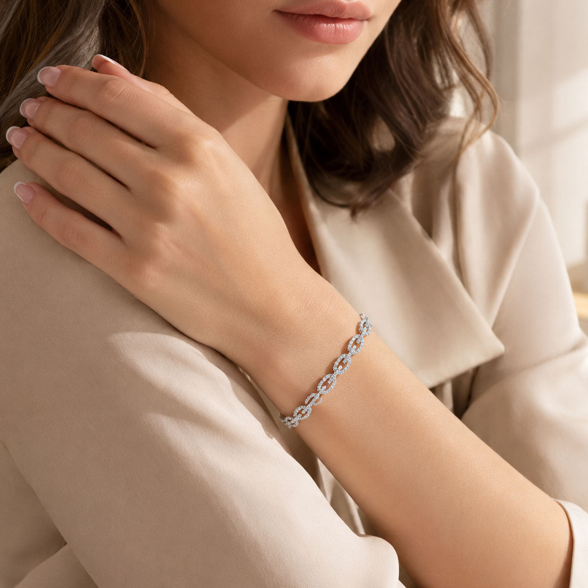 Platinum Link Design Round Brilliant Cut Diamond Bracelet