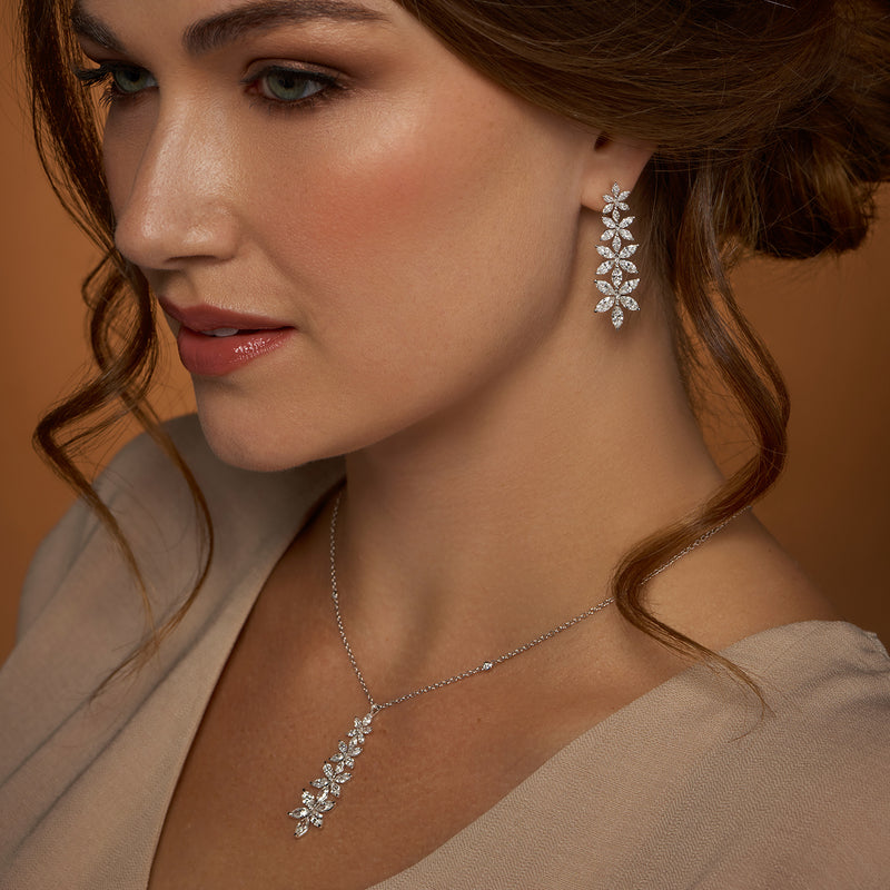 18ct White Gold Marquise Cut Diamond Graduating Flower Pendant