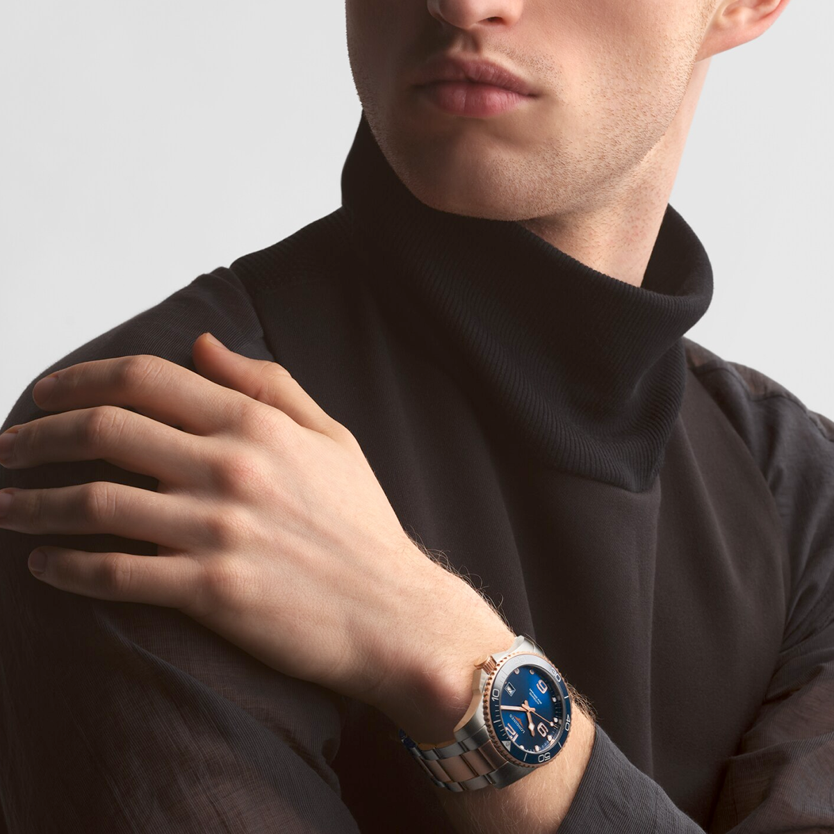 HydroConquest 41mm Two-Tone Blue Dial Men's Bracelet Watch