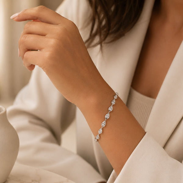 18ct White Gold Raindrops Diamond Bracelet