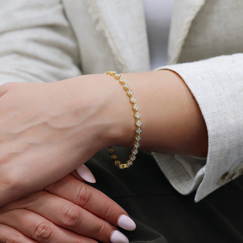 Berry's 18ct Yellow Gold Round Brilliant Cut Diamond Set Cluster Bracelet - Berry's Jewellers