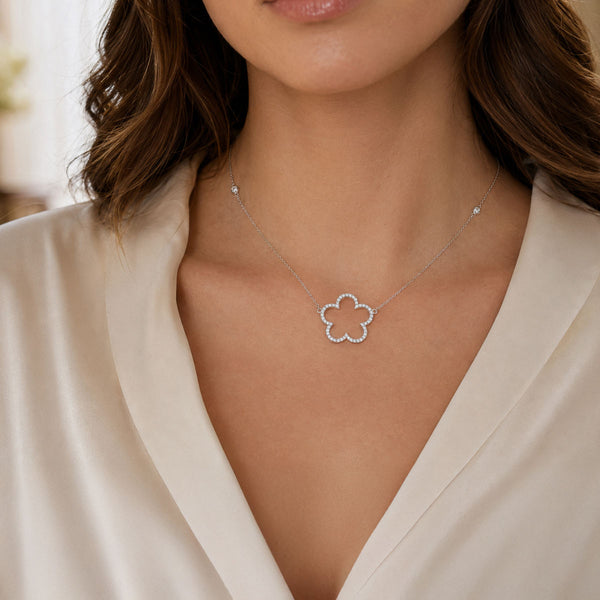 18ct White Gold Diamond Flower Necklace