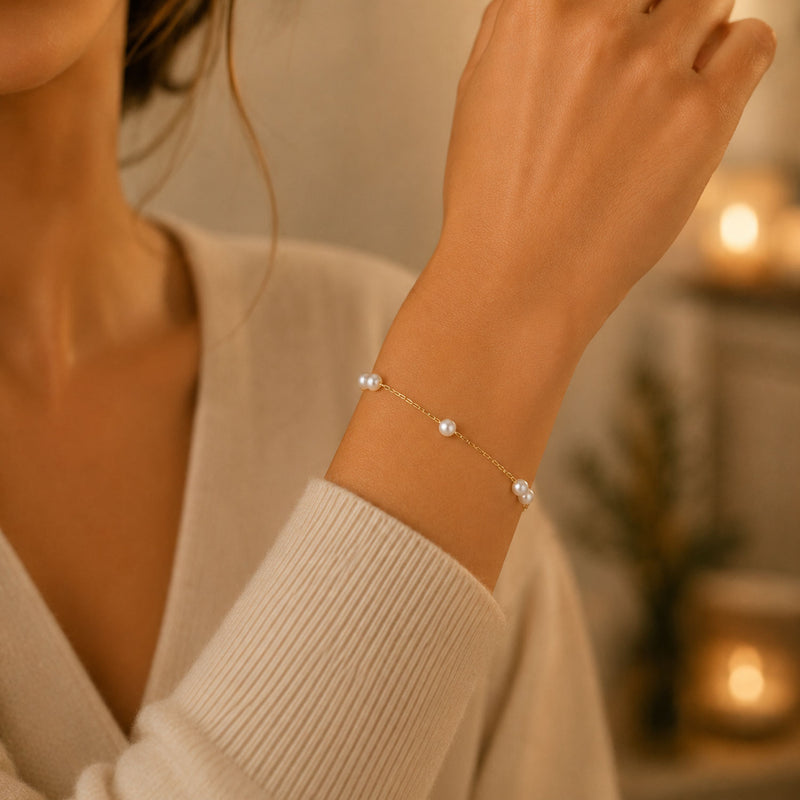 18ct Yellow Gold Akoya Pearl Chain Bracelet