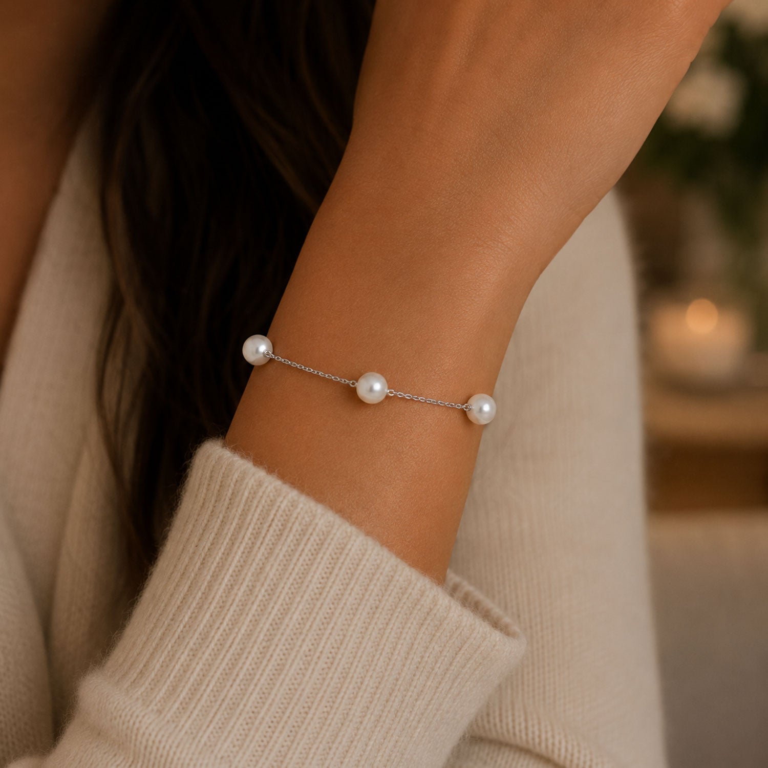 18ct White Gold Pearl And Diamond Bracelet
