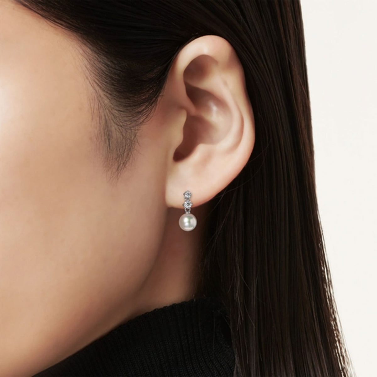Morning Dew 18ct White Gold Pearl and Diamond Drop Earrings
