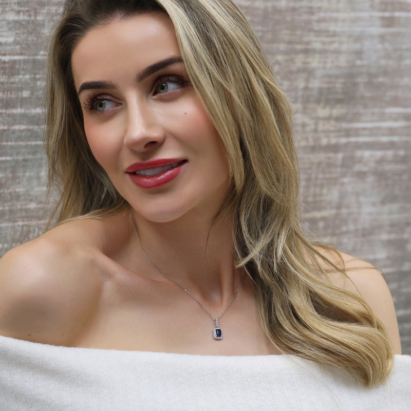 18ct White Gold Sapphire and Diamond Cluster Pendant