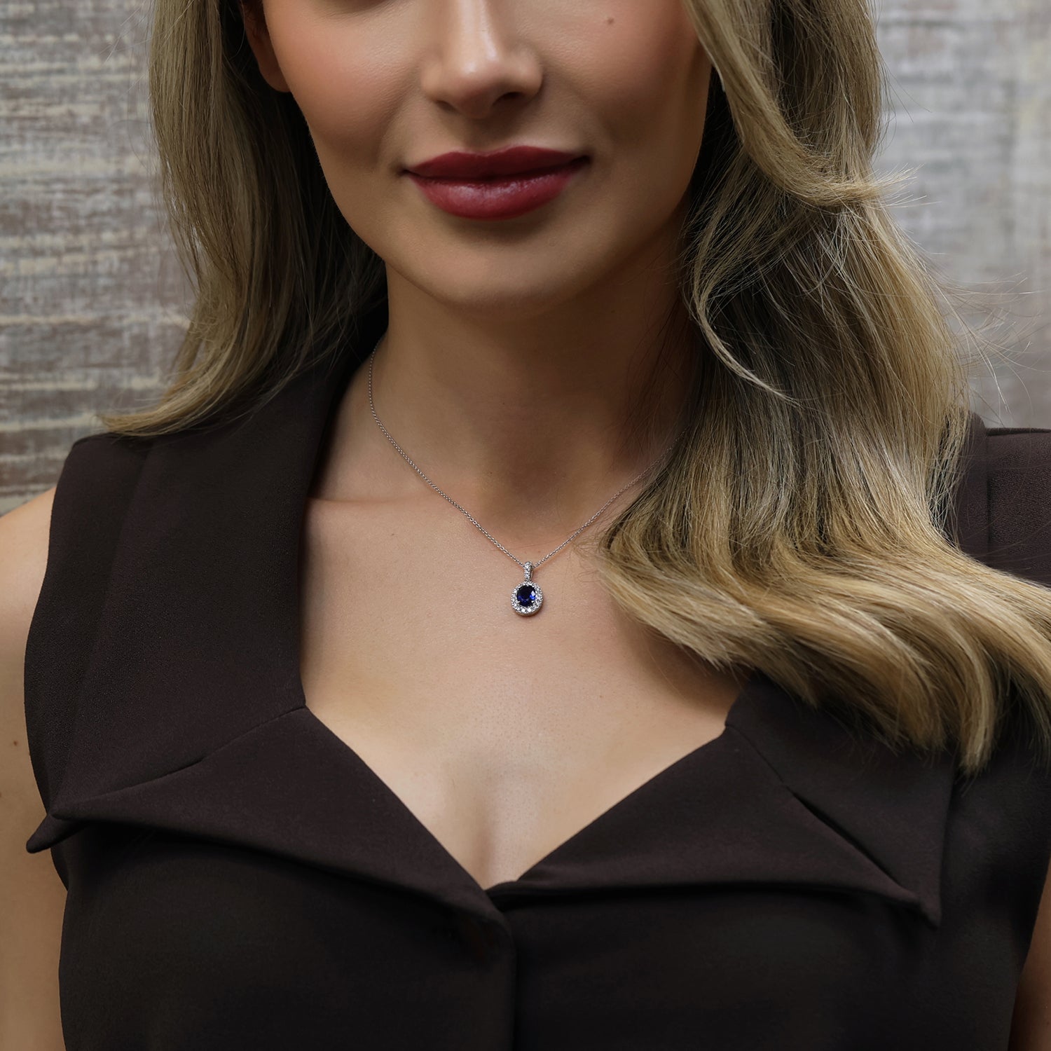 18ct White Gold Sapphire & Diamond Cluster Pendant