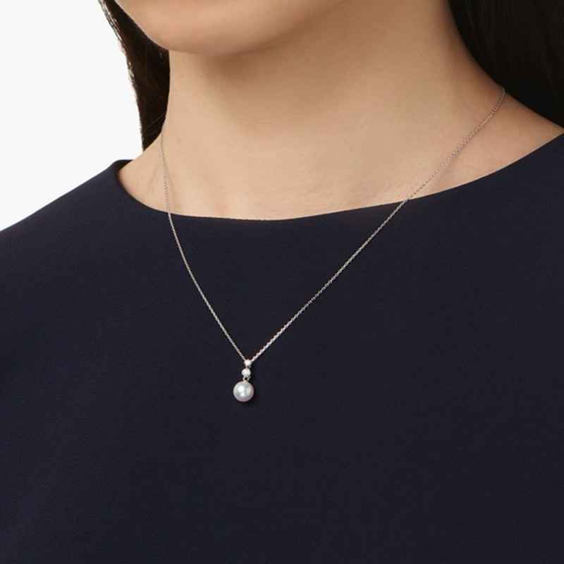 Morning Dew 18ct White Gold Pearl and Diamond Pendant