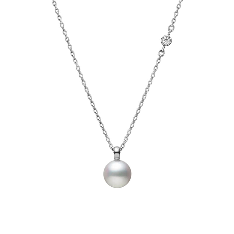 18ct White Gold Pearl and Diamond Pendant