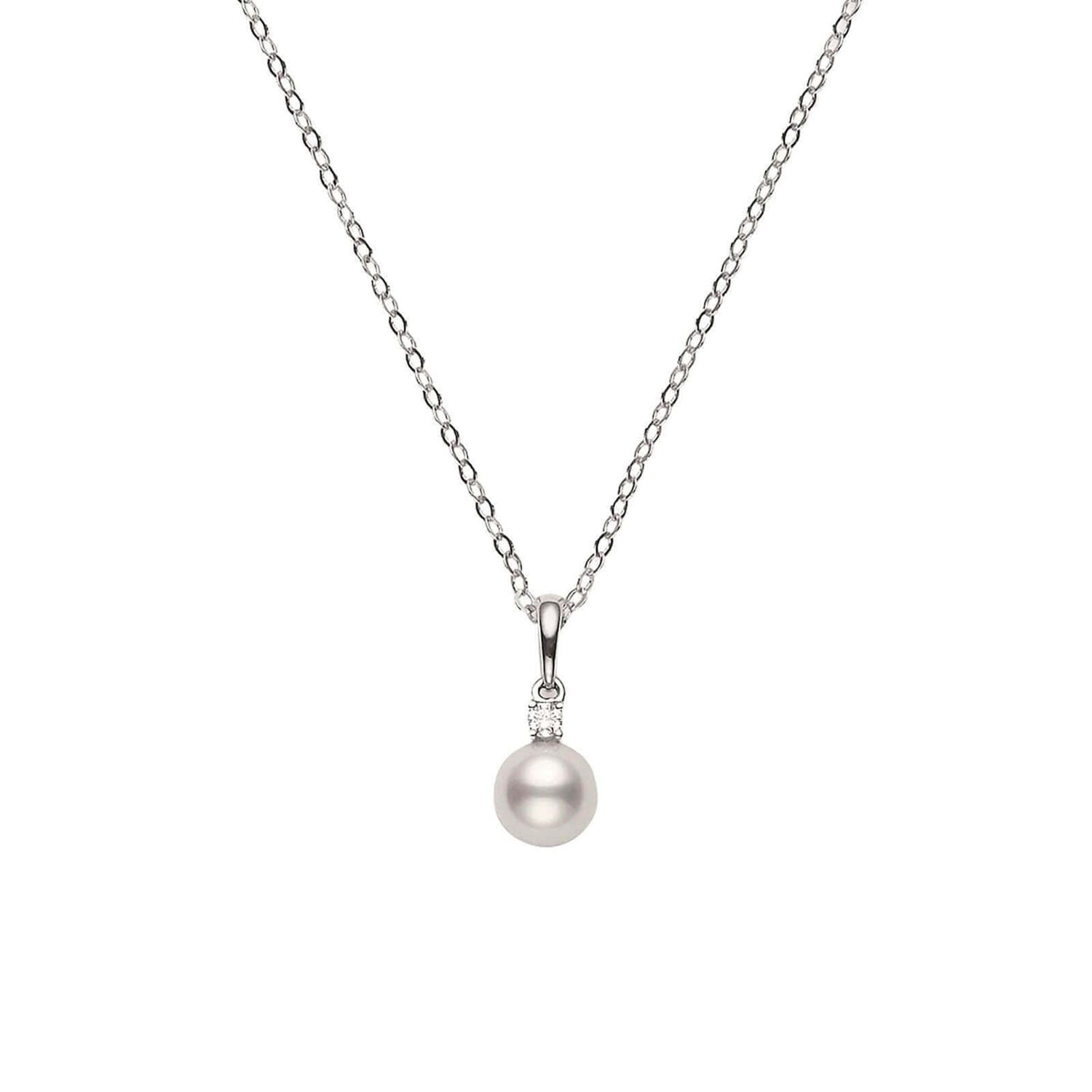 Mikimoto 18ct White Gold 7-7
