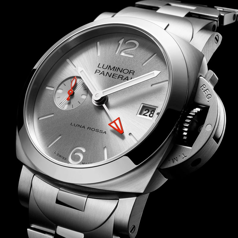 Luminor Luna Rossa Edition GMT 40mm Automatic Bracelet Watch