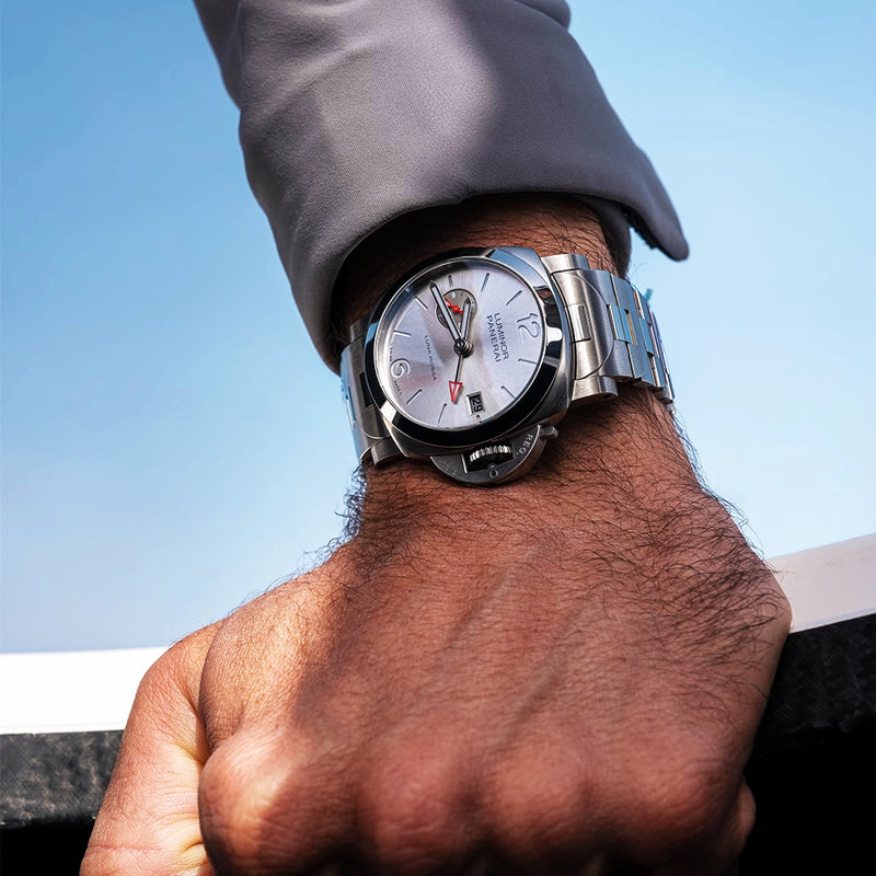 Luminor Luna Rossa Edition GMT 40mm Automatic Bracelet Watch
