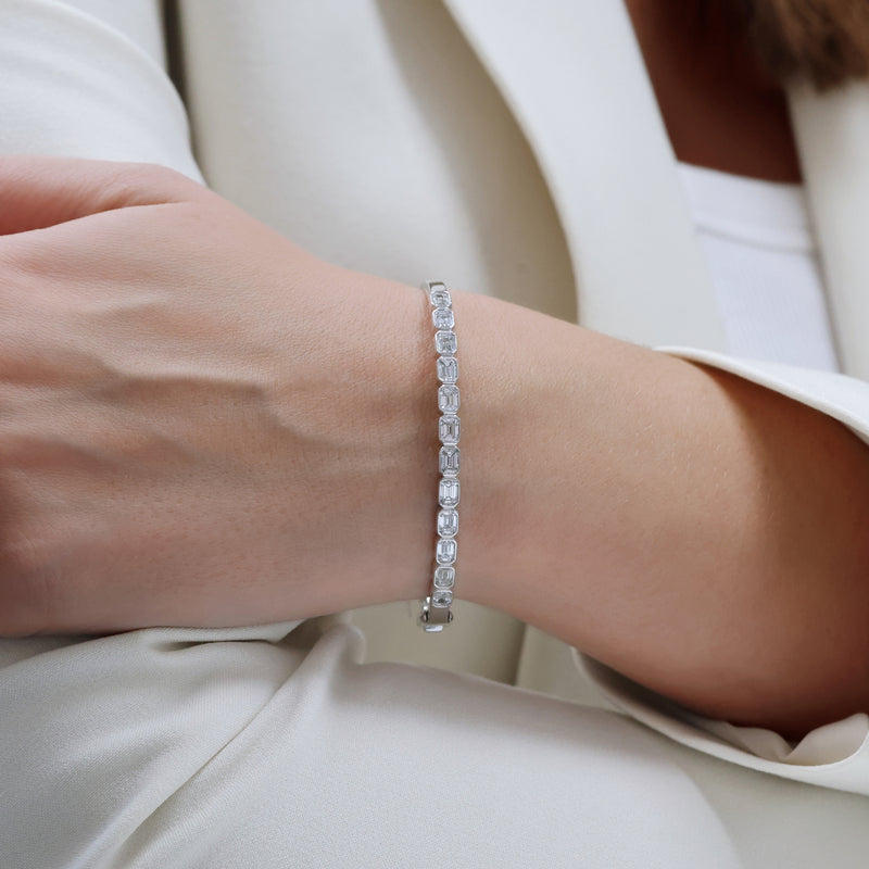 Berry's 18ct White Gold Emerald Cut Diamond Rub Over Set Bangle - Berry's Jewellers