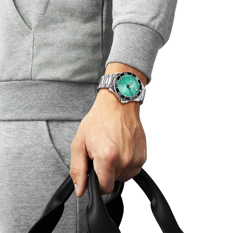 Seastar 1000 40mm Turquoise Dial Bracelet Watch