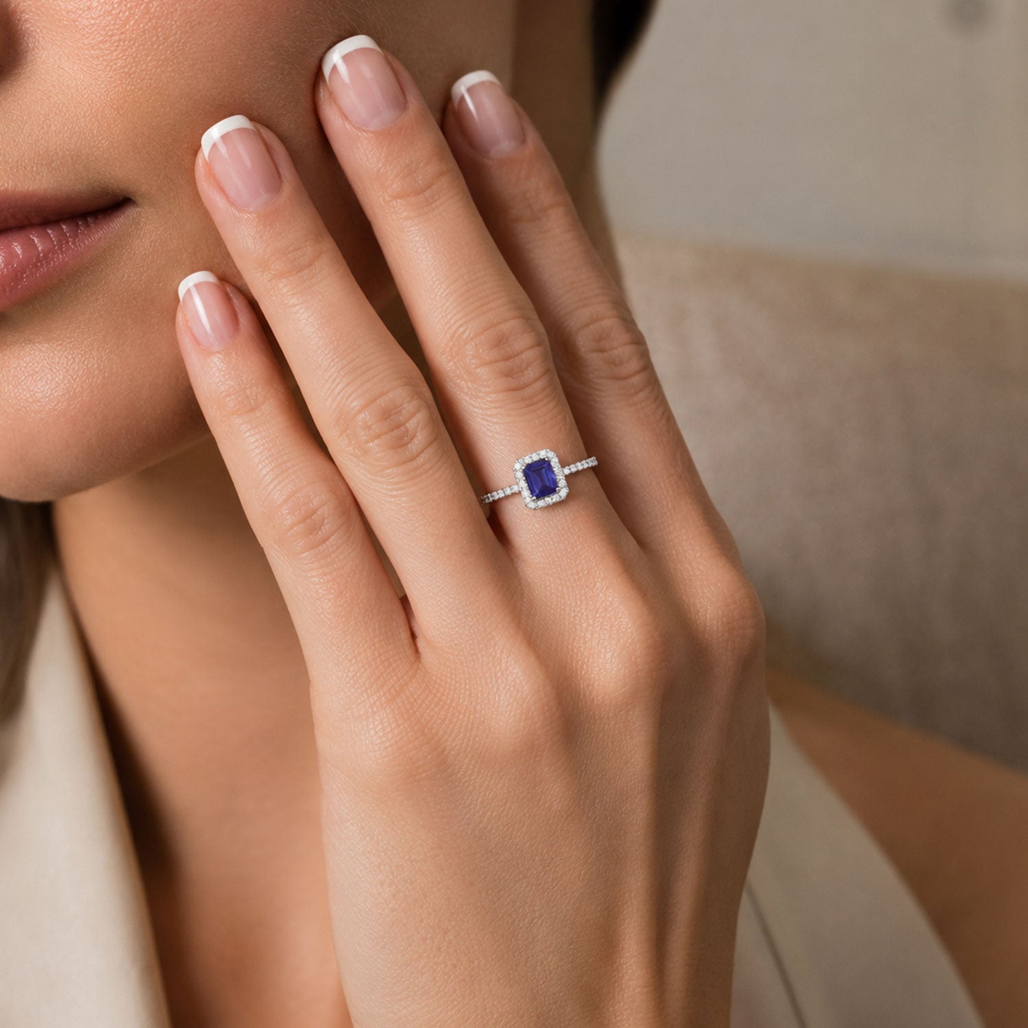 18ct White Gold Tanzanite & Diamond Cluster Ring