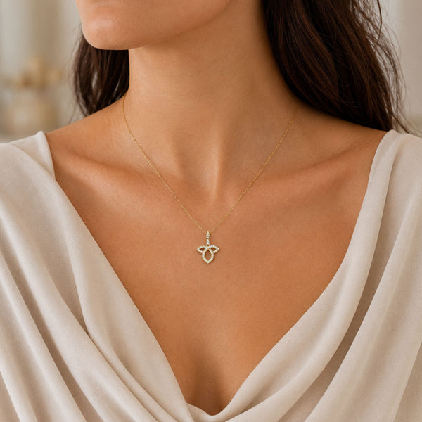 18ct Yellow Gold Pear And Round Brilliant Cut Diamond Open Lotus Pendant