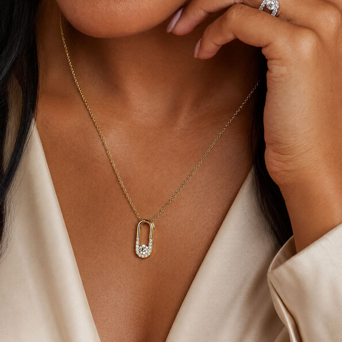 Berry's Verve Collection 18ct Yellow Gold GIA Certificated Diamond Loop Pendant - Berry's Jewellers