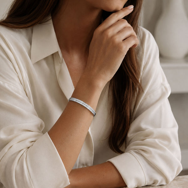 18ct White Gold Princess Cut Diamond Bangle