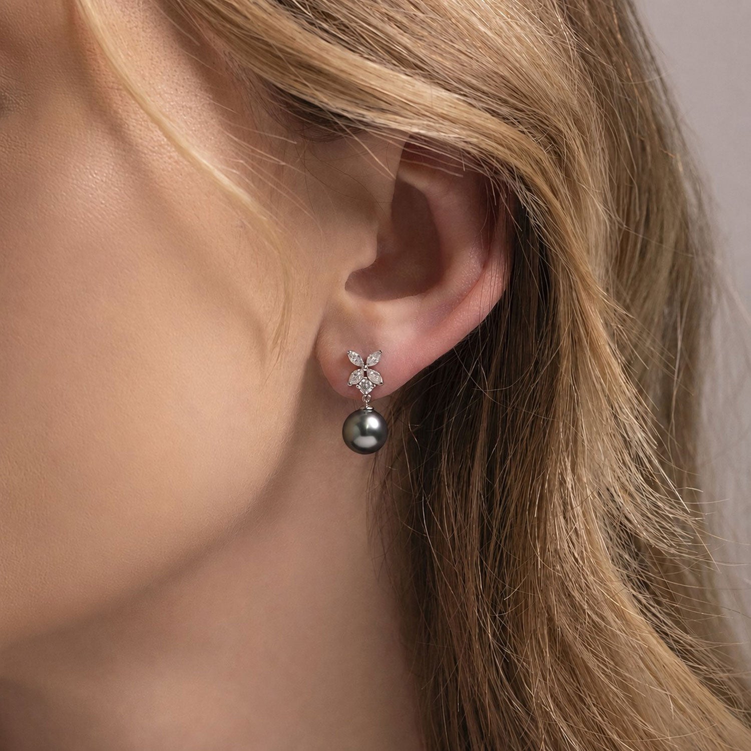 18ct White Gold AAA Tahitian Grey Pearl and Floral Diamond Cluster Earrings