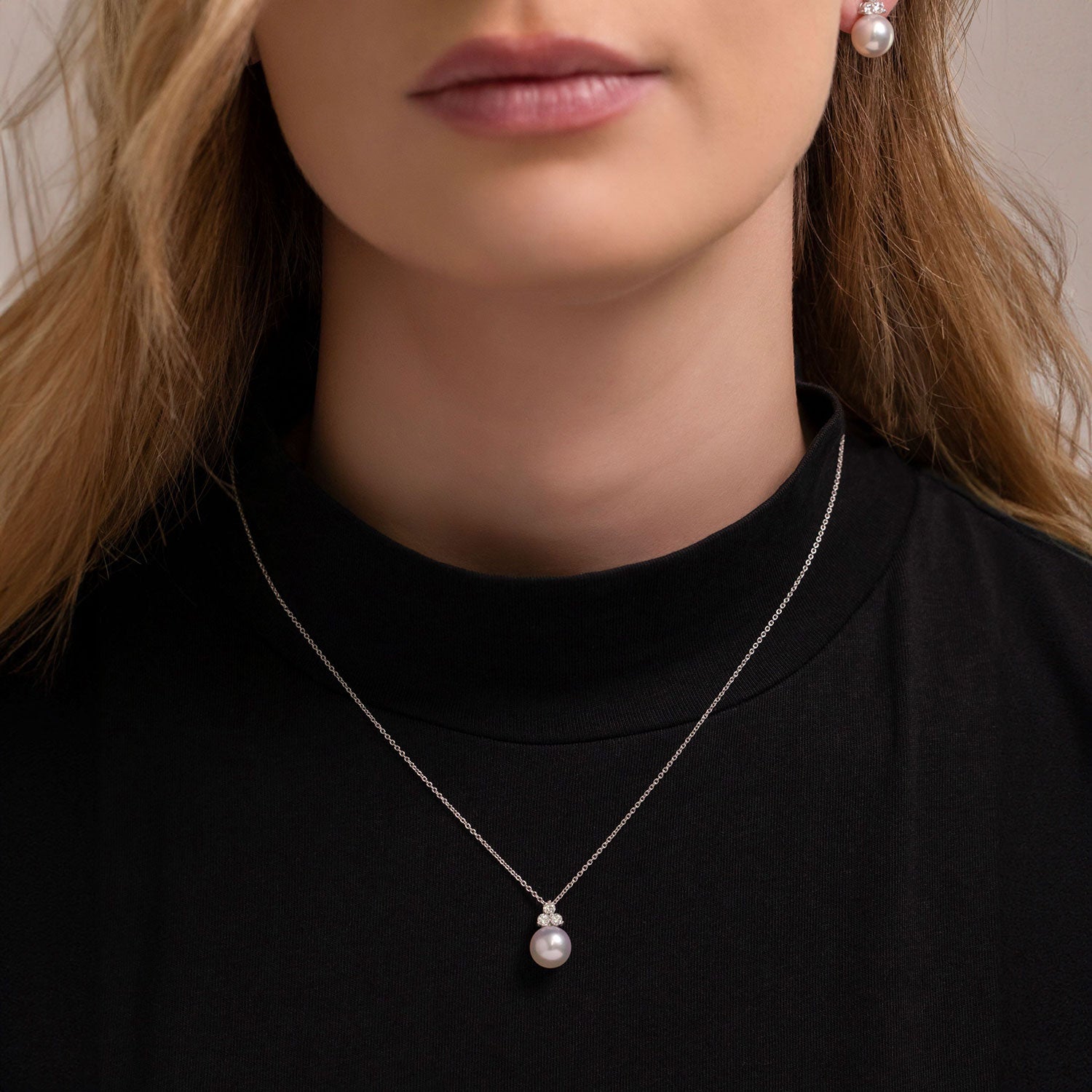 18ct White Gold AAA Akoya Pearl and Diamond Trefoil Pendant