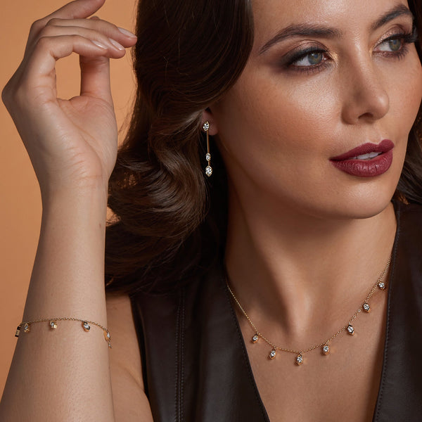 Berry's Nouveau Collection 18ct Yellow Gold 1