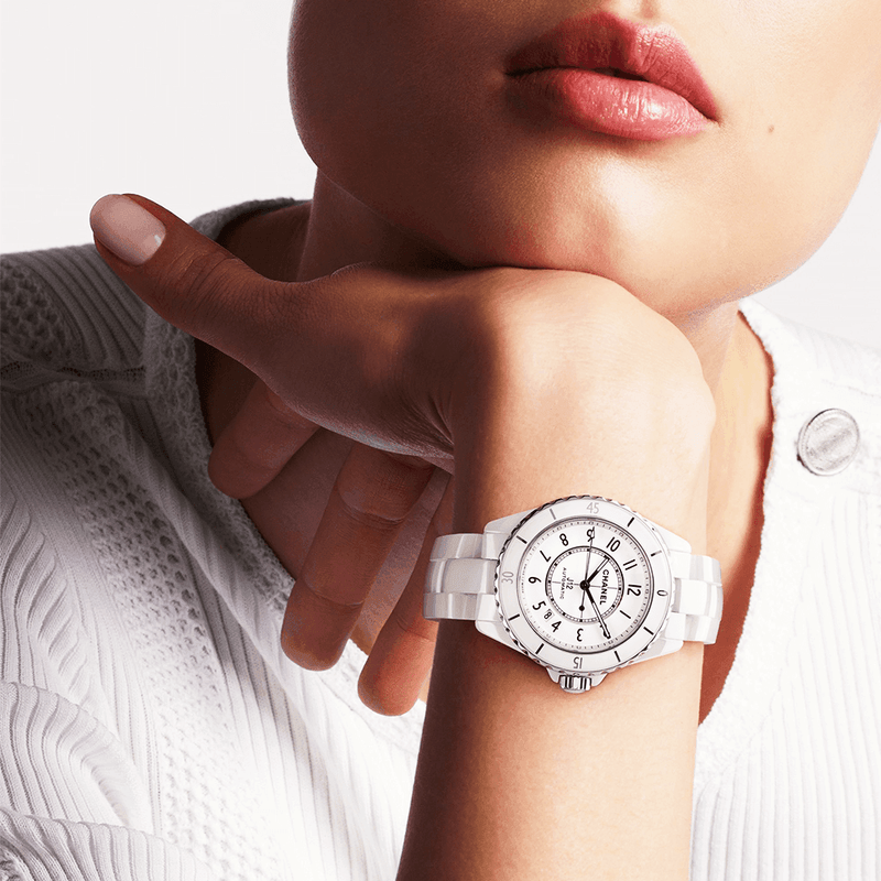CHANEL J12 38mm White Ceramic Automatic Bracelet Watch H5700