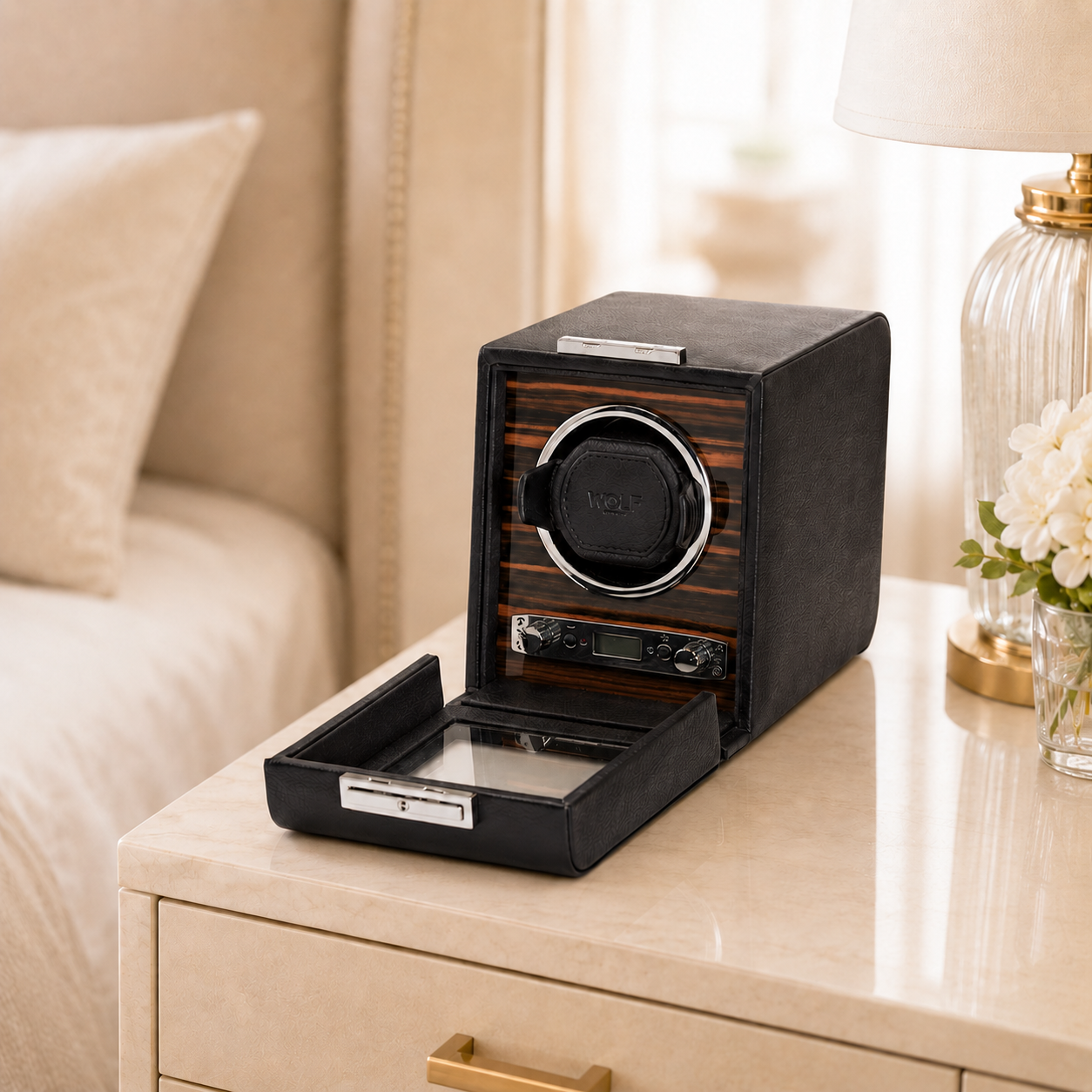 Free Gift Worth £639!
