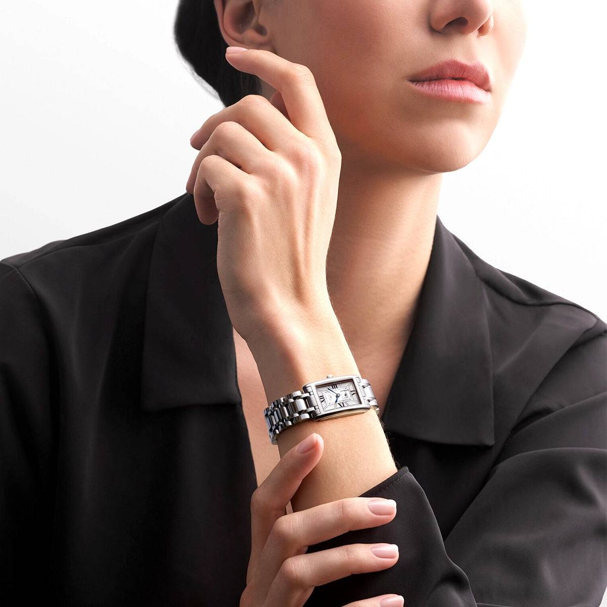 Longines DolceVita 20.8mm x 32mm Silver Dial Ladies Bracelet Watch - Berry's Jewellers
