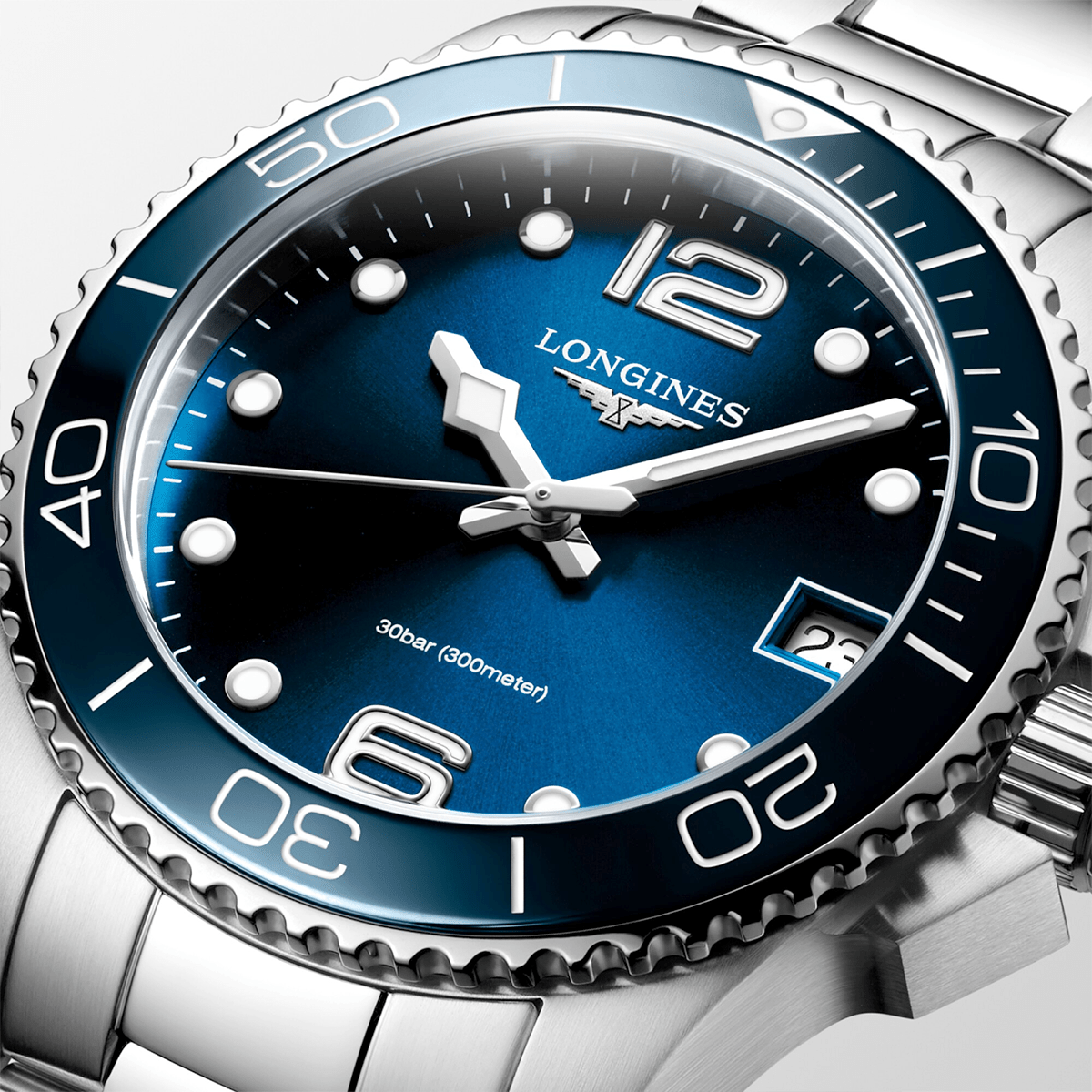 Longines HydroConquest 32mm Blue Dial Ladies Bracelet Watch - Berry's Jewellers