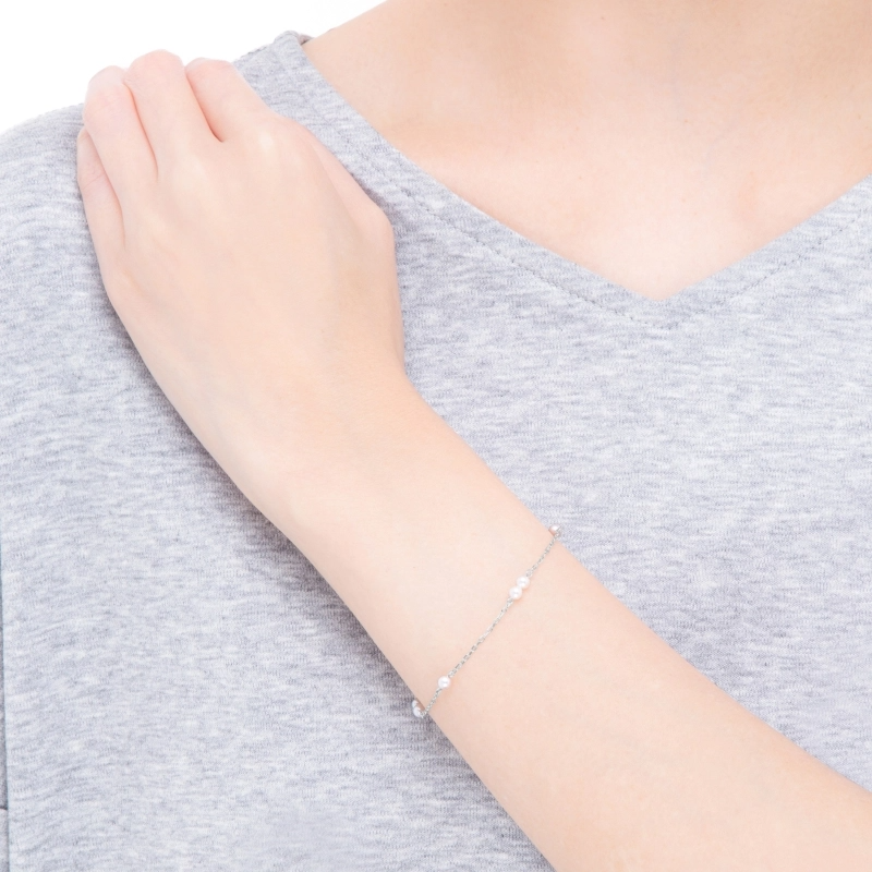 Mikimoto 18ct White Gold Akoya Pearl Chain Bracelet - Berry's Jewellers