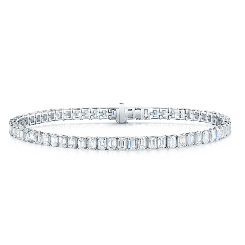 18ct White Gold Emerald Cut Diamond Tennis Bracelet