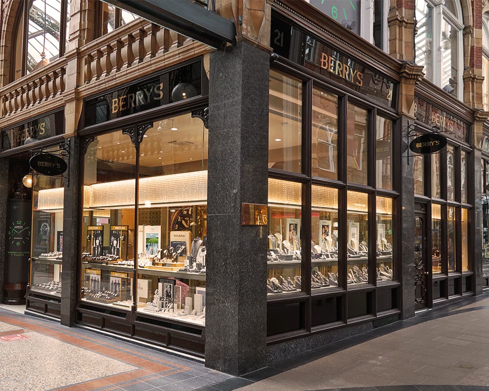 Full-Time Sales Consultant at Victoria Quarter, Leeds