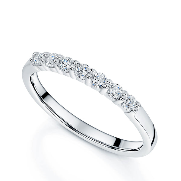 Berry's Platinum Round Brilliant Cut 0