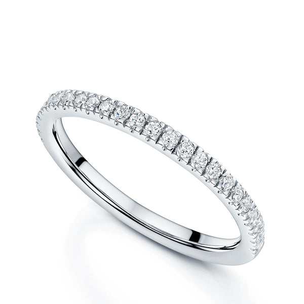 Berry's Platinum Round Brilliant Cut Diamond 0