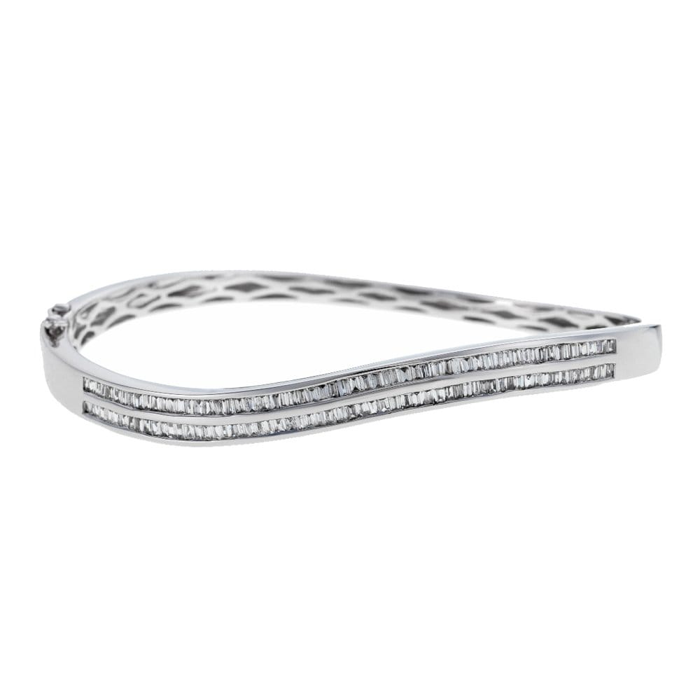 18ct White Gold Baguette Cut Diamond Curved Bangle