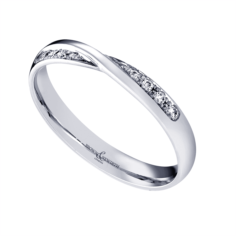 Sirius Diamond Shaped Wedding Ring
