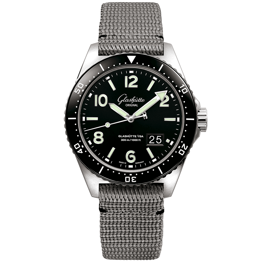 Spezialist SeaQ 43mm Black Dial Men's Automatic Fabric Strap Watch
