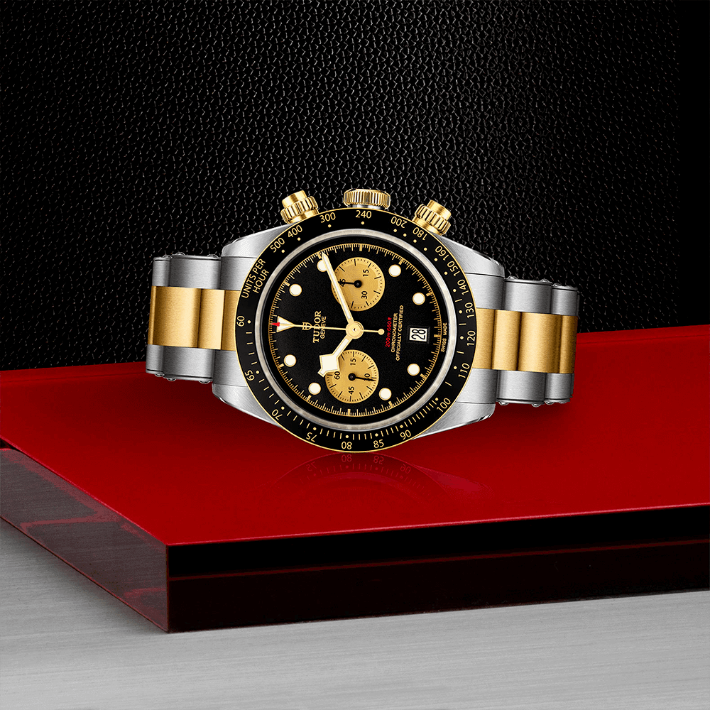 Black Bay S&G 41mm Black/Gold Dial Men's Chronograph Bracelet Watch