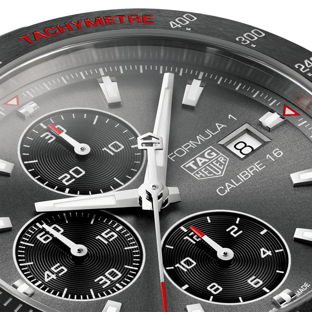 Formula 1 Calibre 16 Anthracite/Red Dial Men's Bracelet Watch
