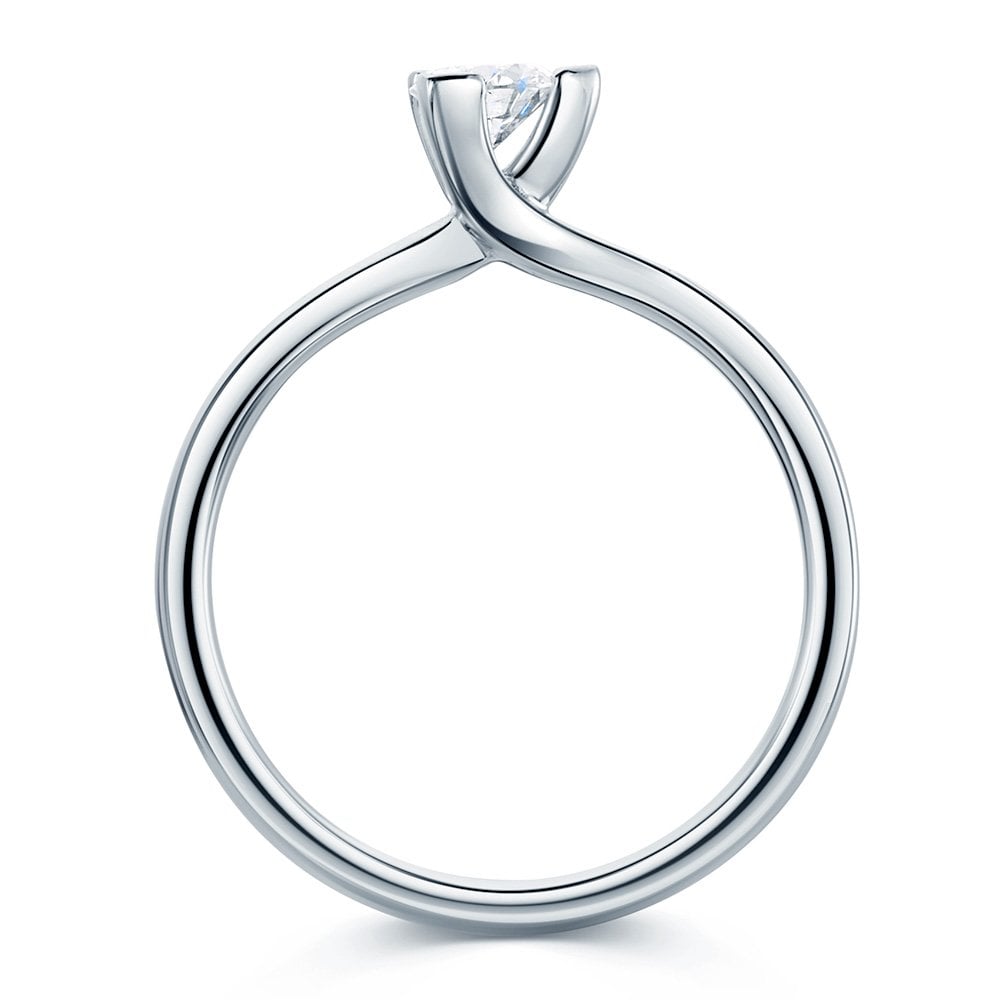 Platinum GIA Certificated Round Brilliant Cut Diamond Three Corner Claw Ring